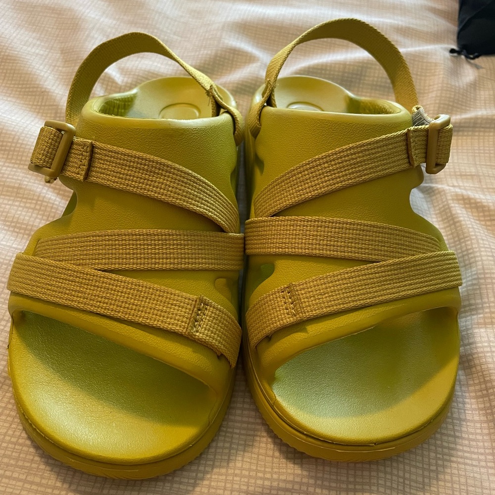Kids Chaco sandals